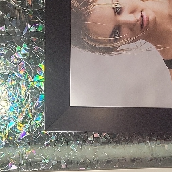 VS RARE Wall Picture/ Photo Display Poster Knock Out Bras! - Picture 4 of 8